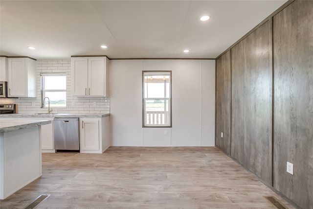 61 Kenzi Drive, Mineral Wells, TX 76067