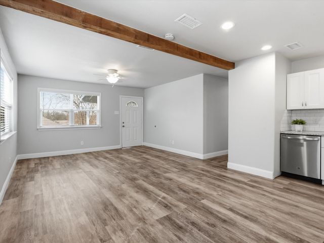 708 N Alamo Road, Rockwall, TX 75087