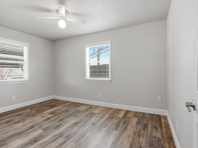 708 N Alamo Road, Rockwall, TX 75087