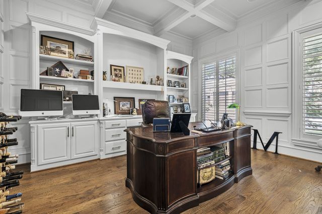48 Kennington Court, Dallas, TX 75248