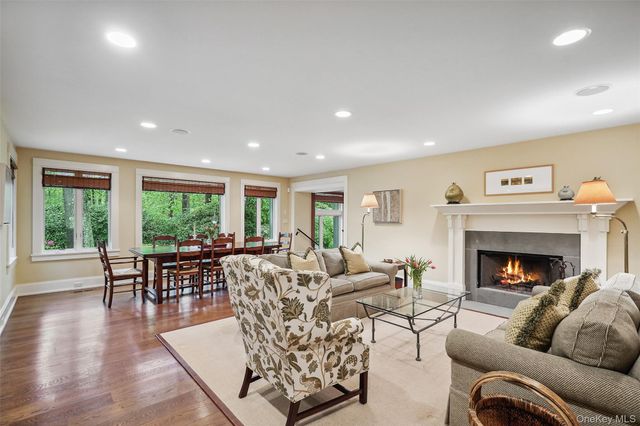 17 Eastwoods Road, Pound Ridge, NY 10576