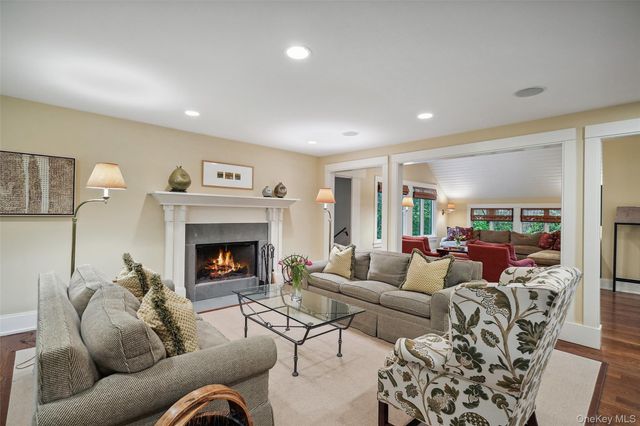 17 Eastwoods Road, Pound Ridge, NY 10576