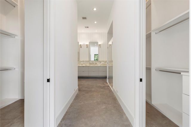 9879 Stubbs Road, Magnolia, TX 77354