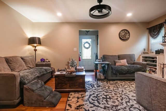 785 Lees River, Somerset, MA 02726