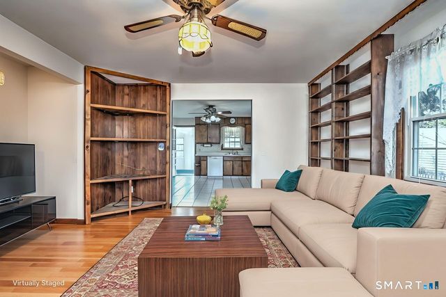 190 Maplewood Avenue, Milford, CT 06460