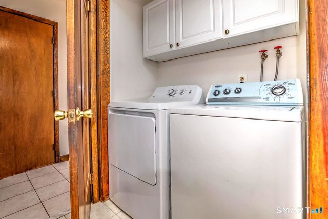 190 Maplewood Avenue, Milford, CT 06460