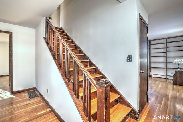 190 Maplewood Avenue, Milford, CT 06460