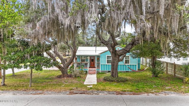 3710 W 17th Street, Panama City, FL 32401