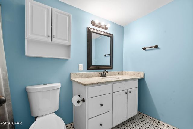 3710 W 17th Street, Panama City, FL 32401