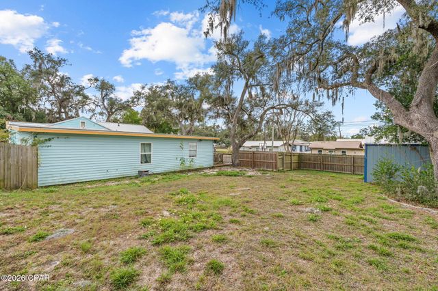 3710 W 17th Street, Panama City, FL 32401