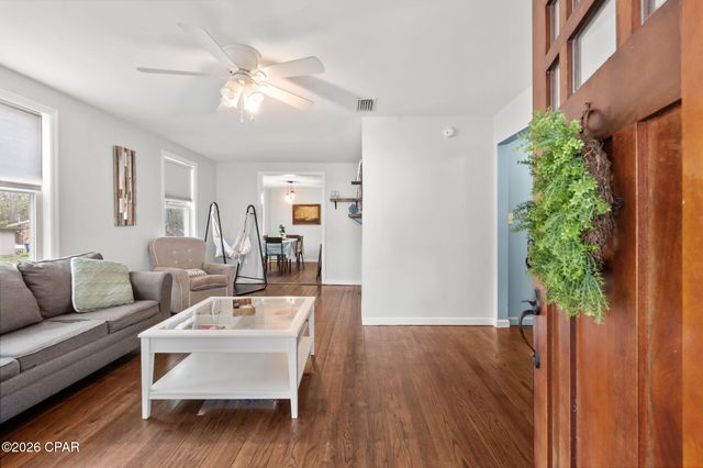 3710 W 17th Street, Panama City, FL 32401