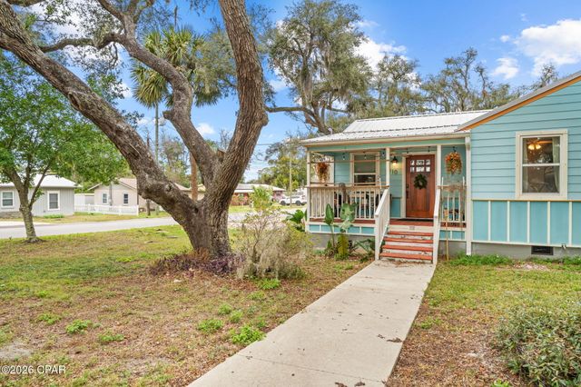 3710 W 17th Street, Panama City, FL 32401