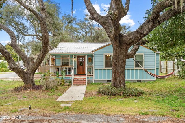 3710 W 17th Street, Panama City, FL 32401