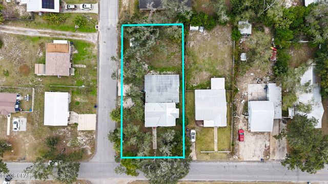 3710 W 17th Street, Panama City, FL 32401