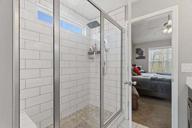 1305 Sussex Dr, Clarksville, TN 37042