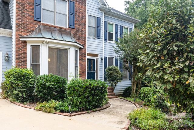 5238 Downing Creek Drive, Charlotte, NC 28269