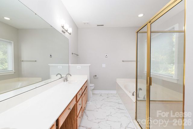 5238 Downing Creek Drive, Charlotte, NC 28269