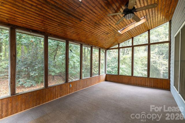 5238 Downing Creek Drive, Charlotte, NC 28269