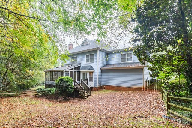 5238 Downing Creek Drive, Charlotte, NC 28269