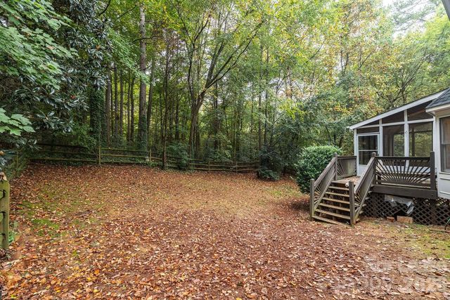 5238 Downing Creek Drive, Charlotte, NC 28269
