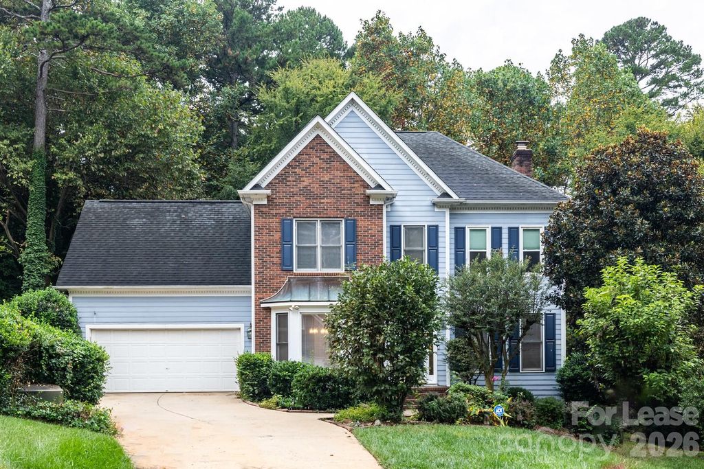 5238 Downing Creek Drive, Charlotte, NC 28269