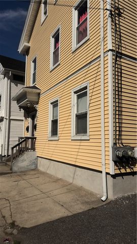 471 Chalkstone Avenue, Providence, RI 02908