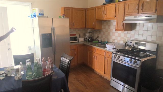 471 Chalkstone Avenue, Providence, RI 02908