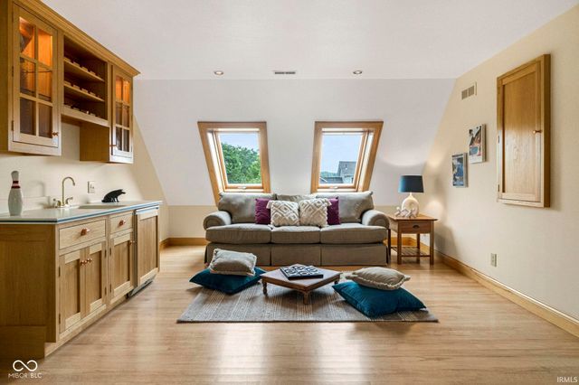 280 Lane 345 Lake James, Angola, IN 46703