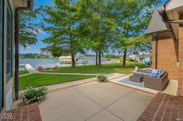 280 Lane 345 Lake James, Angola, IN 46703