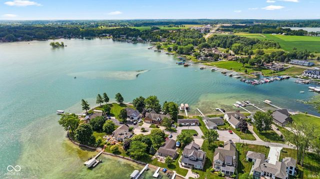 280 Lane 345 Lake James, Angola, IN 46703