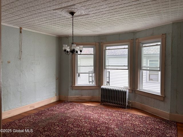 429 Third Street, Schenectady, NY 12306