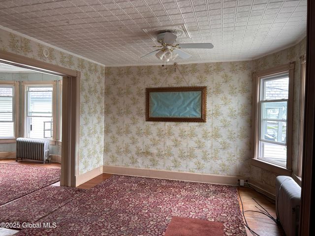 429 Third Street, Schenectady, NY 12306