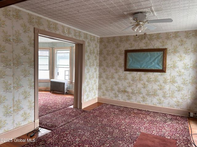 429 Third Street, Schenectady, NY 12306