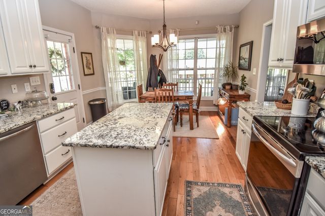 102 Paul Circle, Griffin, GA 30224