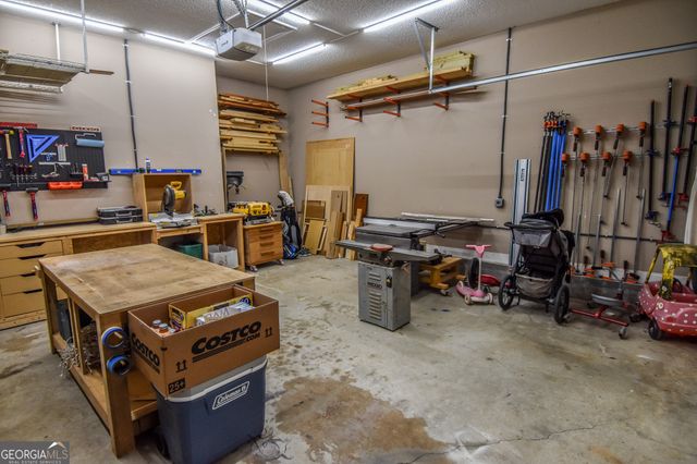 102 Paul Circle, Griffin, GA 30224