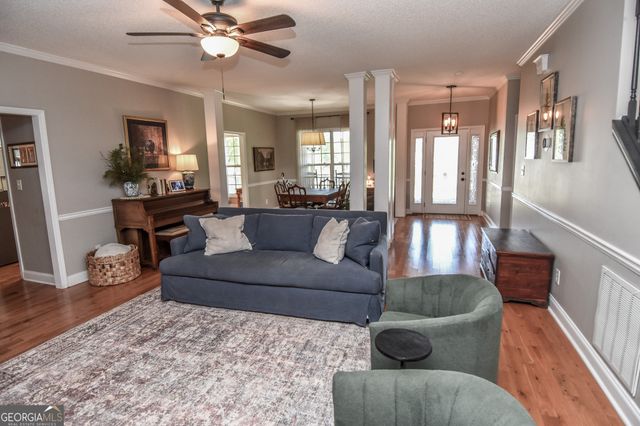 102 Paul Circle, Griffin, GA 30224