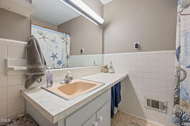 11321 Falls Of Neuse Road, Raleigh, NC 27614