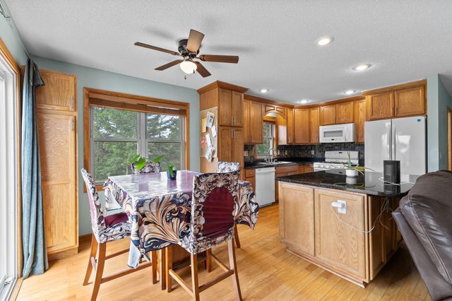 20075 Uplander Street NW, Oak Grove, MN 55011