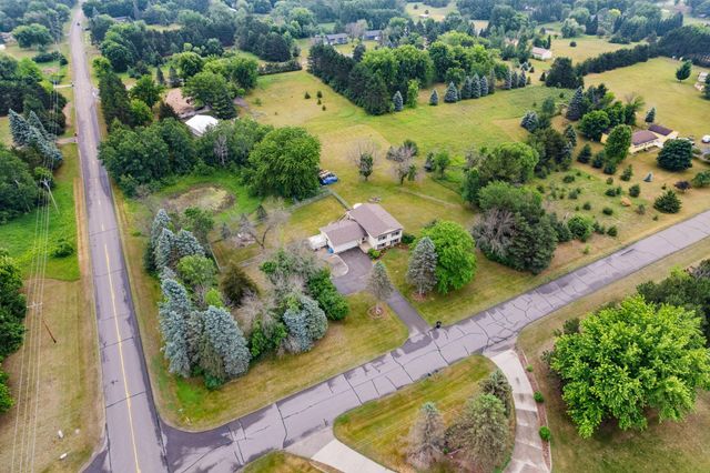 20075 Uplander Street NW, Oak Grove, MN 55011