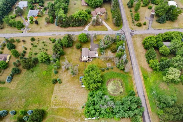20075 Uplander Street NW, Oak Grove, MN 55011