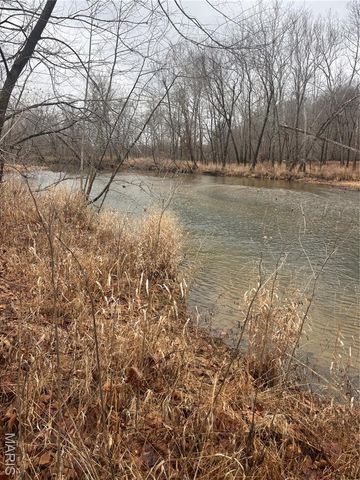 3 Madison 320, Fredericktown, MO 63655