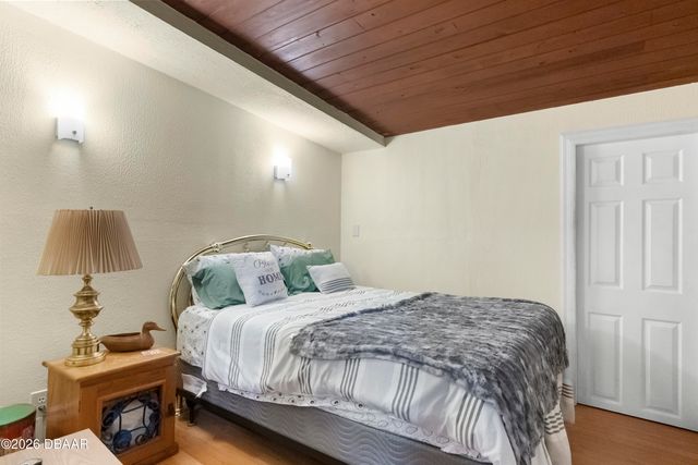 1247 Waverly Drive, Daytona Beach, FL 32118