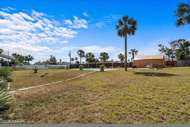 1247 Waverly Drive, Daytona Beach, FL 32118