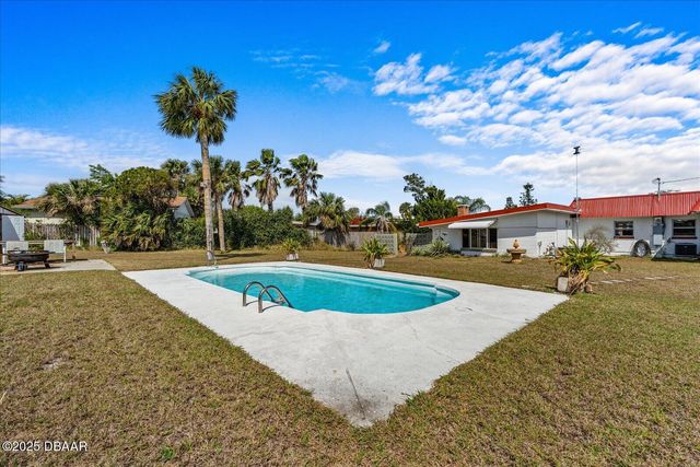 1247 Waverly Drive, Daytona Beach, FL 32118