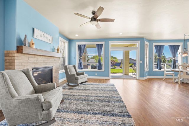 5697 W Kincreag St, Boise, ID 83714