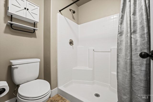 5697 W Kincreag St, Boise, ID 83714