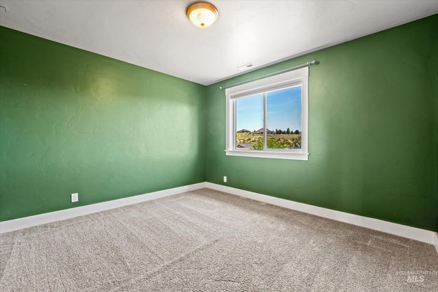 5697 W Kincreag St, Boise, ID 83714