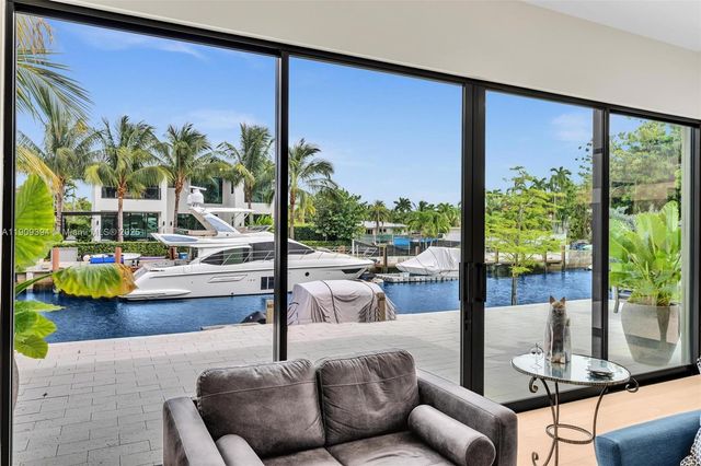 13045 Coronado Ter, North Miami, FL 33181