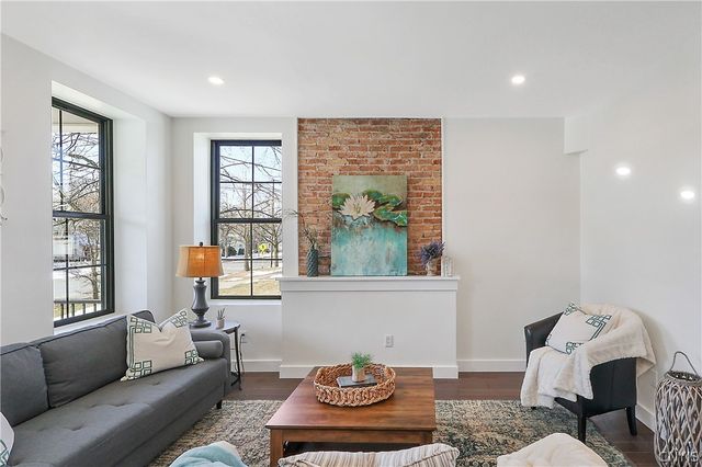 121 East Genesee Street, Auburn, NY 13021