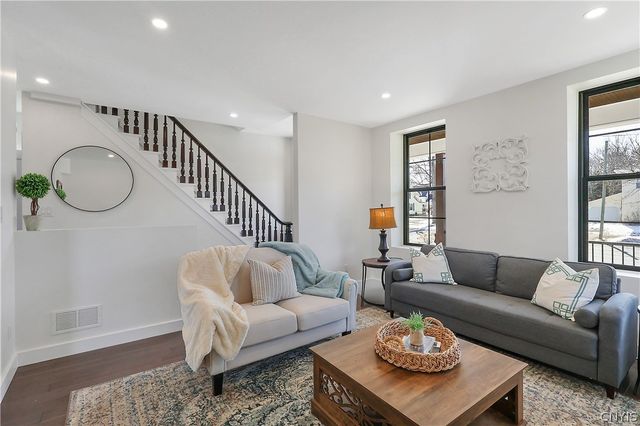 121 East Genesee Street, Auburn, NY 13021